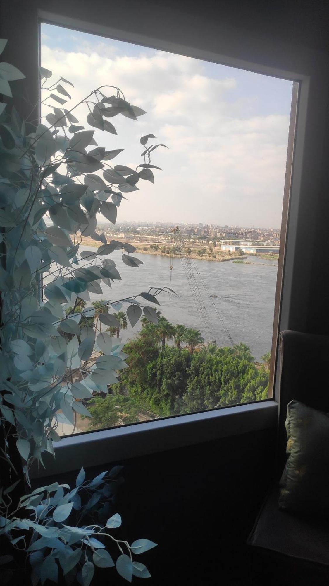 Nile Pyramidal View Apartment Kairo Exteriör bild