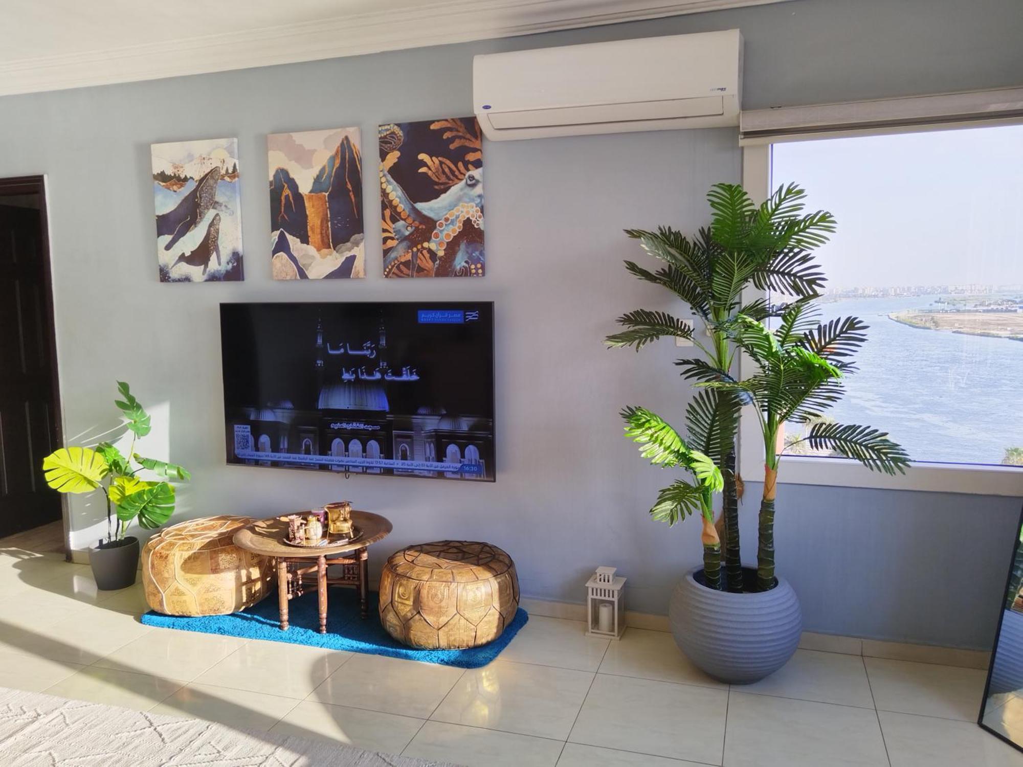 Nile Pyramidal View Apartment Kairo Exteriör bild